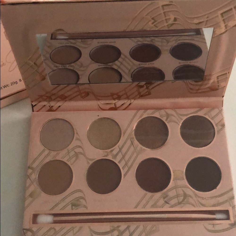 Jessie James Decker The Jessie Palette